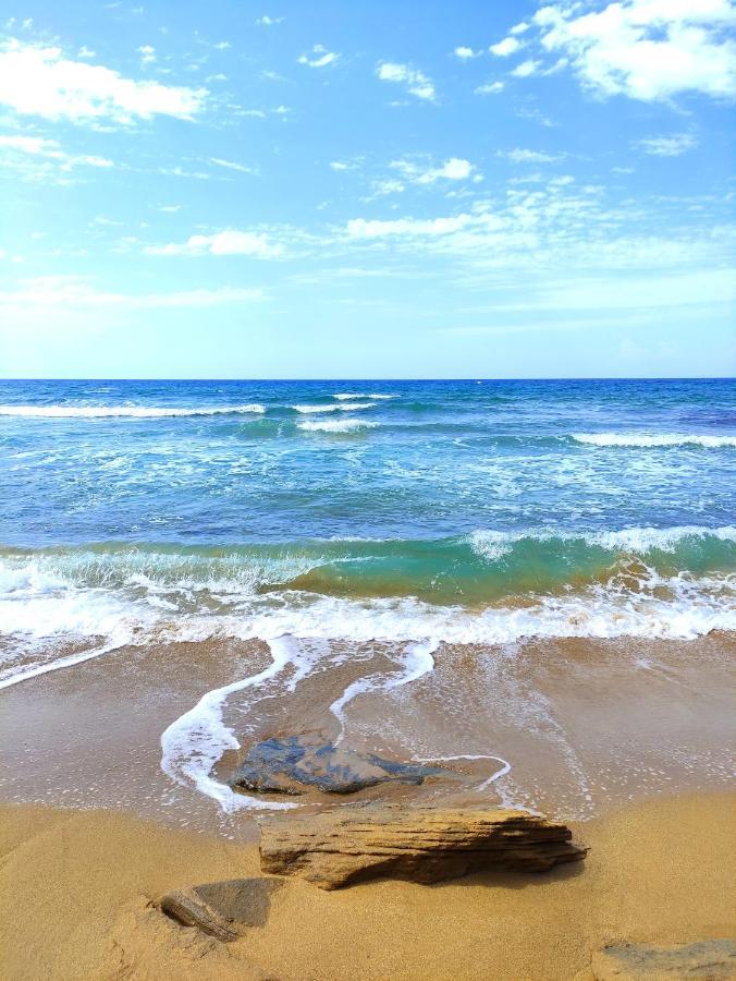 Waves Melody בית נופש *